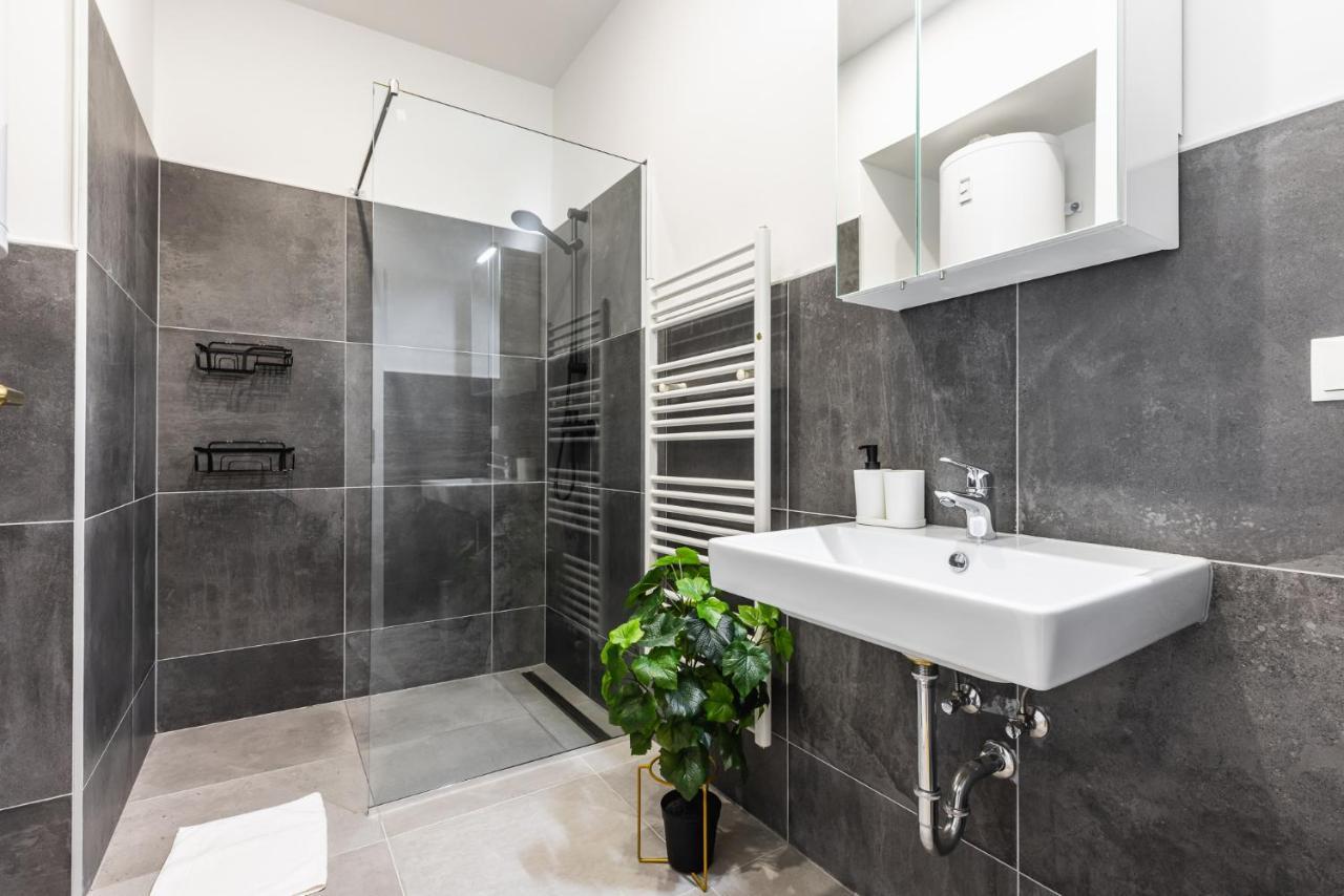 Apartment Classy And Elegant In A Calm Area Wien